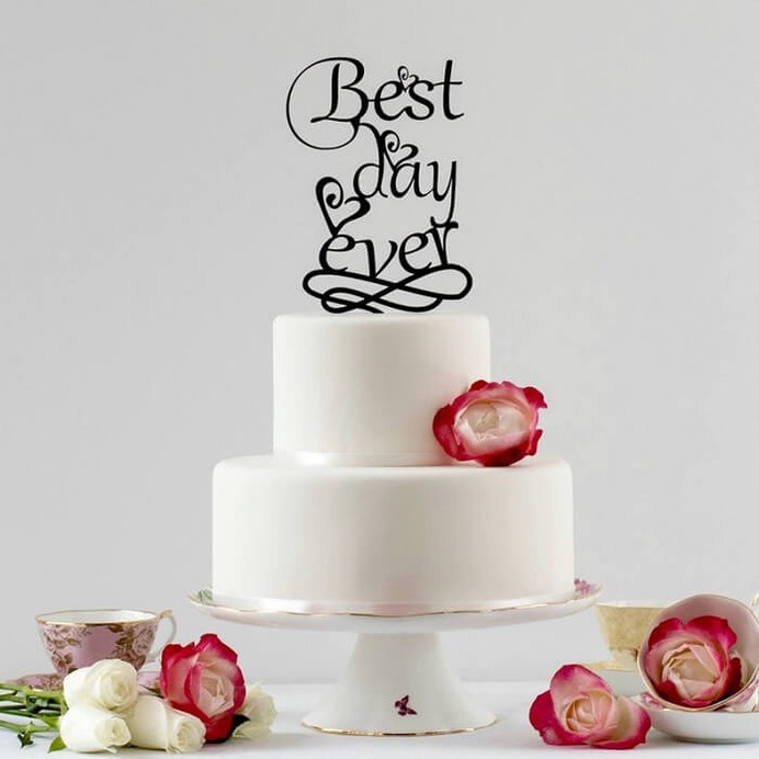 text-wedding-cakes-topper