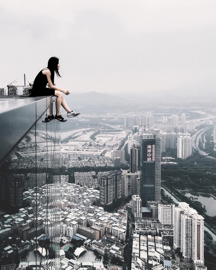 Incredible Rooftop Photography of Shenzhen by Ivan Sidorenko