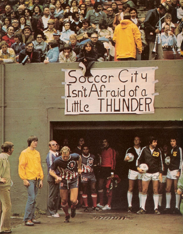 xiquarterly:"Soccer City isn't afraid of a little thunder." The Portland Timbers welcome Bobby Moore and the San Antonio Thunder in 19 #moore