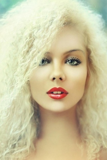 Portrait Photography by Lena Dunaeva » Creative Photography Blog #inspiration #photography #portrait