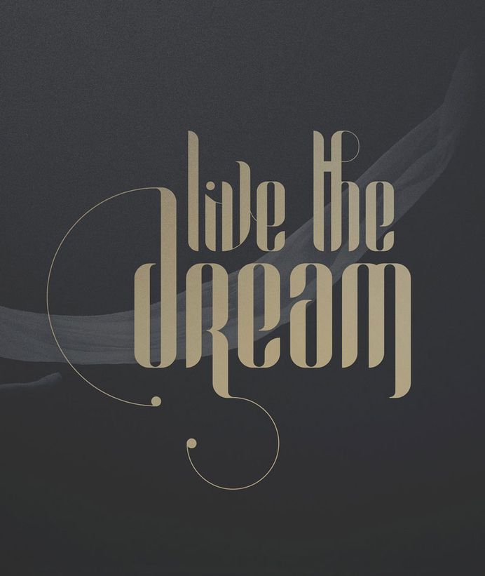 Pandora Display font