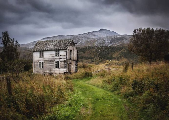 Britt Marie Bye Captures Abandoned Houses In The Arctic