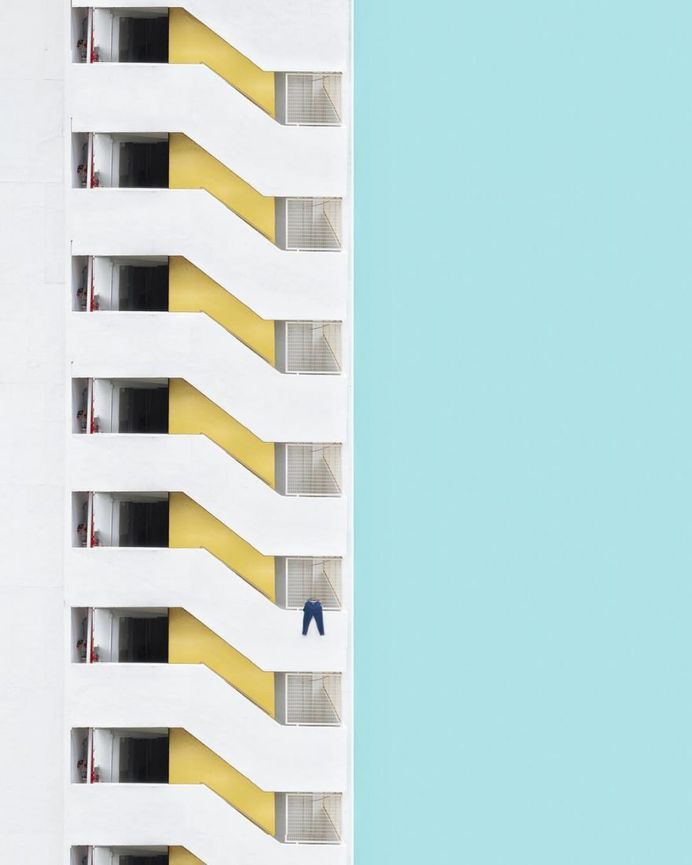 Creative, Colorful and Minimalist Photos of Hong Kong Architecture by Chak Kit