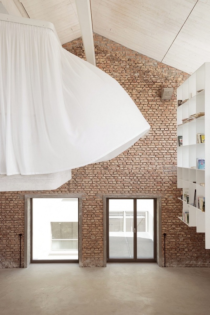 Loft Panzerhalle Salzburg / Smartvoll