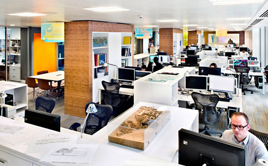 RTKL London Office. Designed by RTLK. @enviromeant.com / A blog about Environmental Graphic Design #graphics #wall