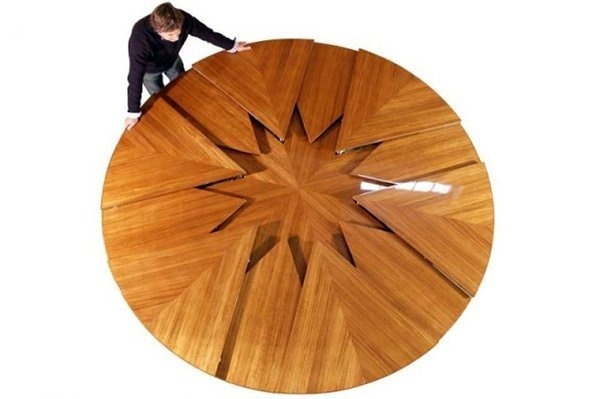 The Fletcher Capstan Expandable Table can double its size by spinning it manually or using a built-in electric motor. #design #product desig