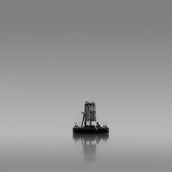 Photographer Darren Moore #photography #white #black #and