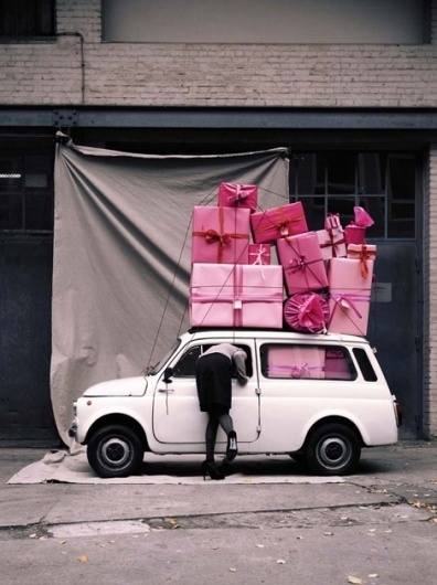 bluepoolroad: delivering presents! #lifestyle #photography