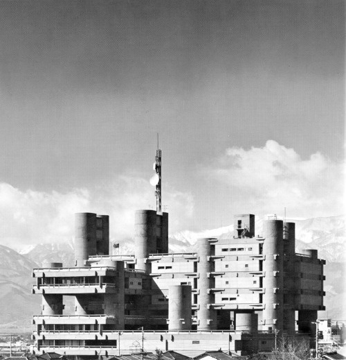 OTAKU GANGSTA #factory #building #architecture #60s
