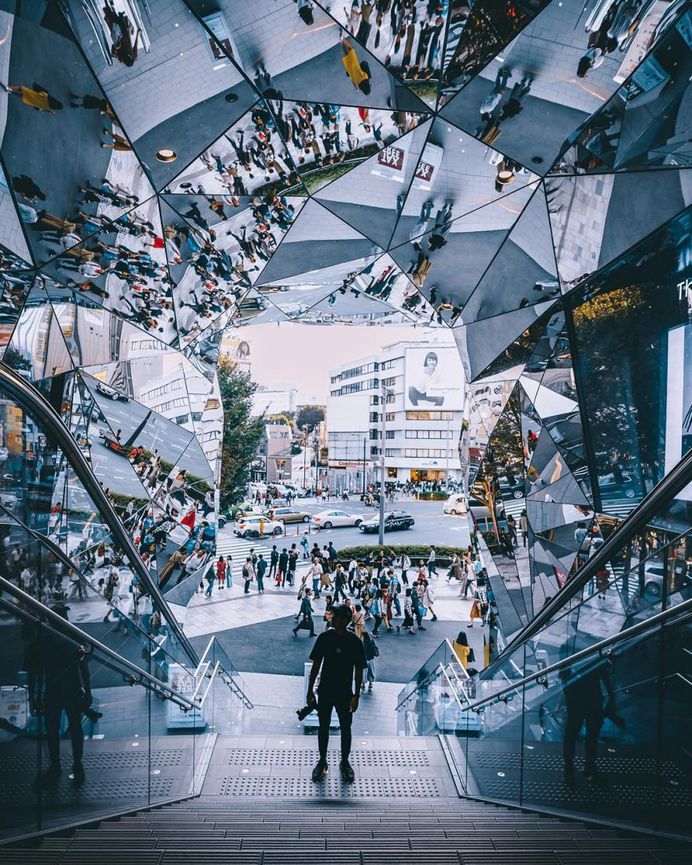 Stunning Splendid Street Photos of Tokyo by Yusuke Kubota