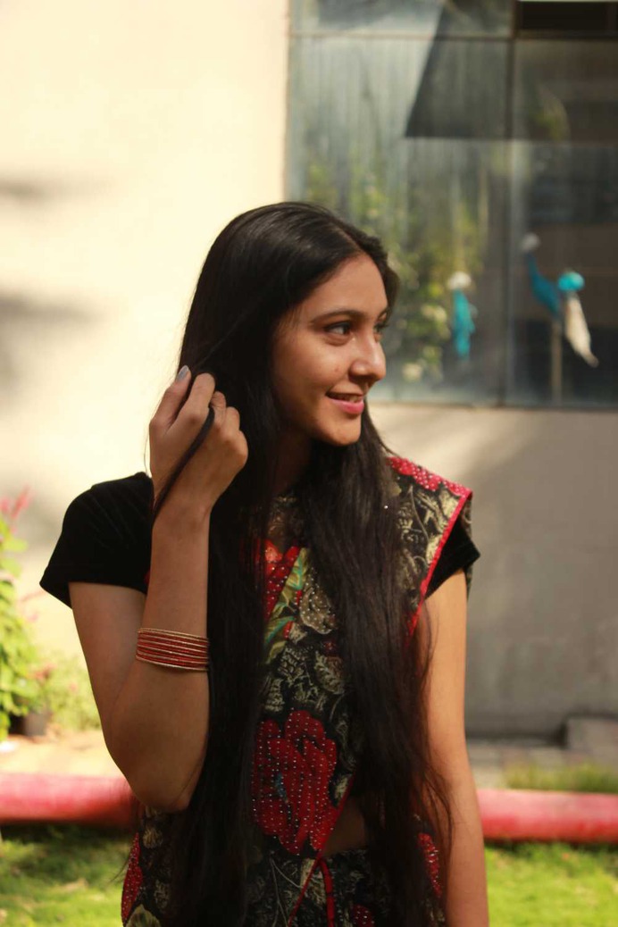 Elisha Gras movies, filmography, biography and songs - Cinestaan.com