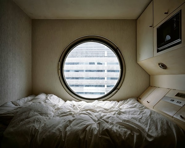Nakagin Capsule Tower- Kisho Kurokawa #tokyo #interiors