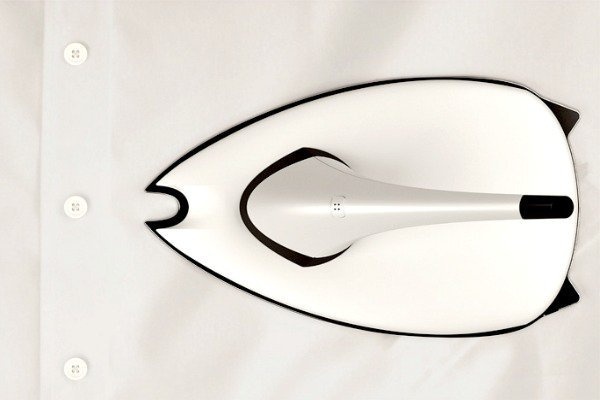 With the U-Button Iron, it's old triangular surface shape can be transformed to make ironing around buttons easier. #design #product #produc