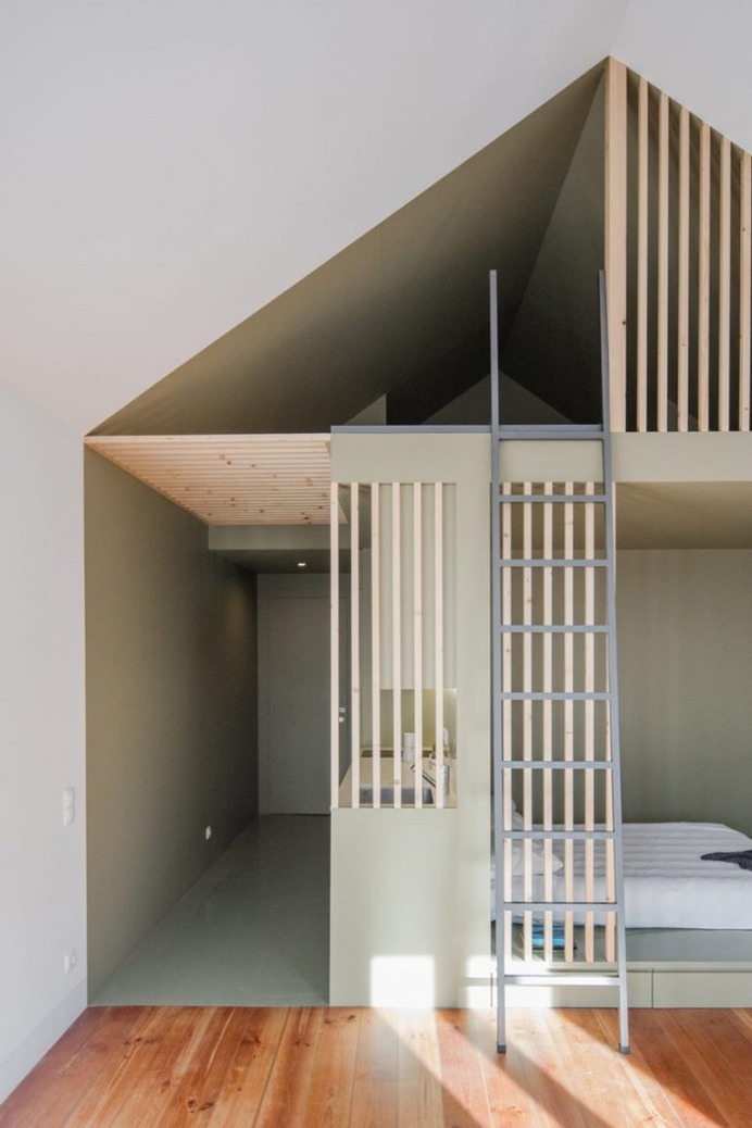 A Tiny Apartment that Makes the Most of Very Little Space