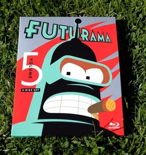 Futurama Season 5 Graphics (NOTCOT) #design #graphic #illustration #futurama #typography