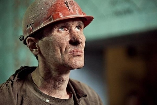 Hard Working Peoples by Roman Shalenkin » Creative Photography Blog #inspiration #photography #portrait