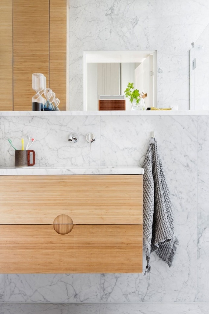 DRUM BATH IN TWO ROOMS