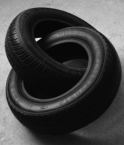 FFFFOUND! | Dropular - Media Bookmarking #escultura #llanta #black
