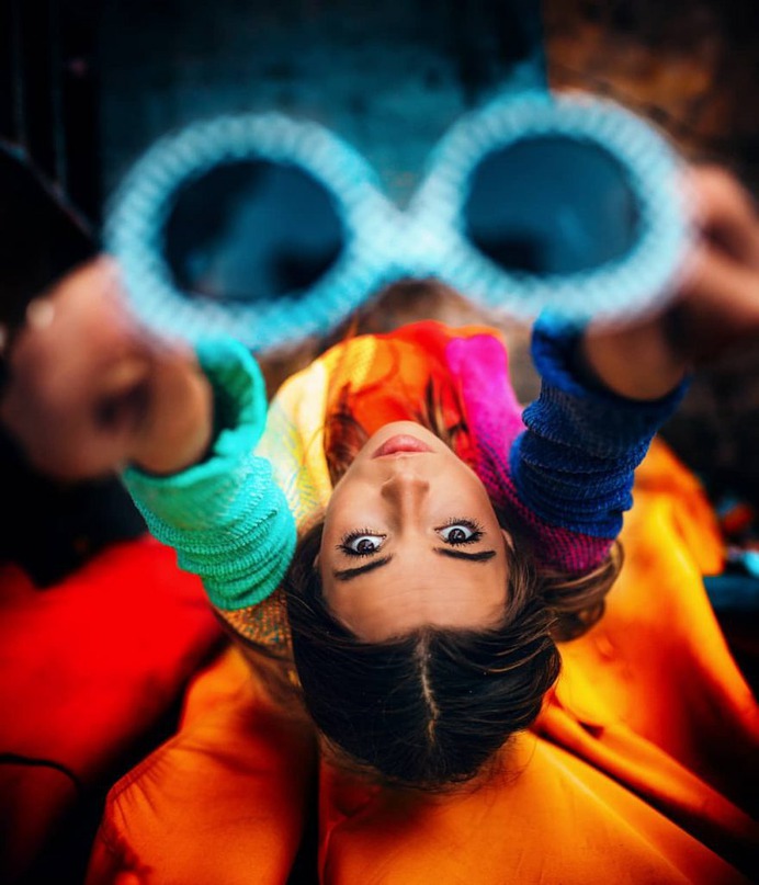 Gorgeous Moody Female Portrait Photography by Guillermo Briceno