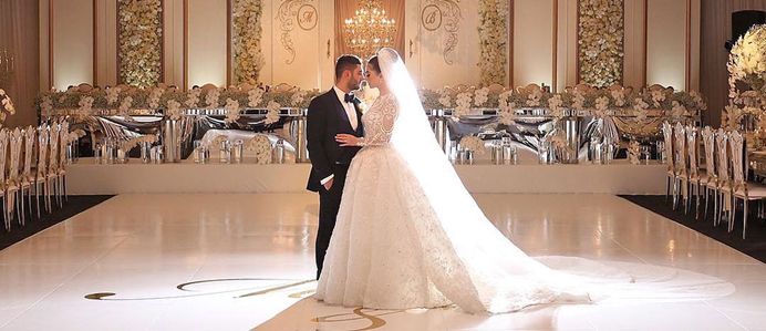 We have compiled a list of some of the most stylish ball gown bridal dresses including strapless and off the shoulder bridal gowns. 