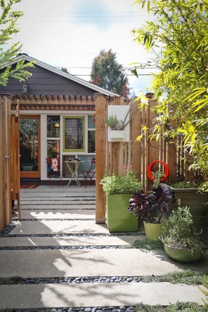 10 Favorite Converted Garages, Garages Turned Into Living and Work Space | Gardenista #interior #design #decor #deco #decoration