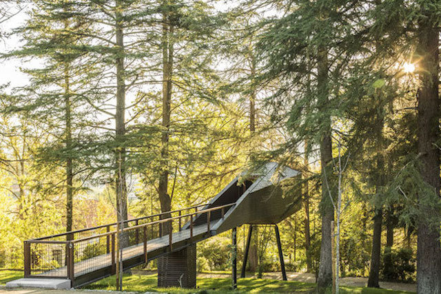 Portuguese Tree Snake House – Fubiz™ #architecture #house #tree