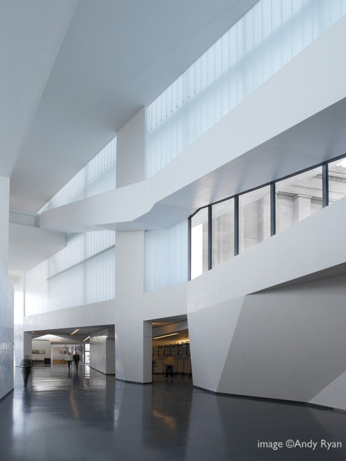 The Nelson-Atkins Museum of Art / Steven Holl Architects