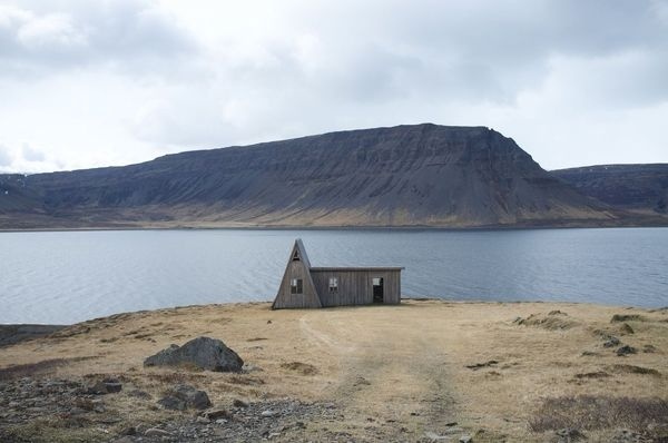 http://cabinporn.com/post/77123398355/abandoned-hut-in-westfjords-iceland-contributed #cabin #photography #landscape