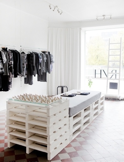 R/H Side Shop | We Are Helsinki #side #shop #rh #space #retail #helsinki
