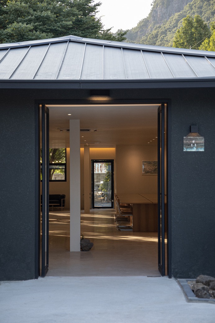 ETT by CLOUD DESIGN
