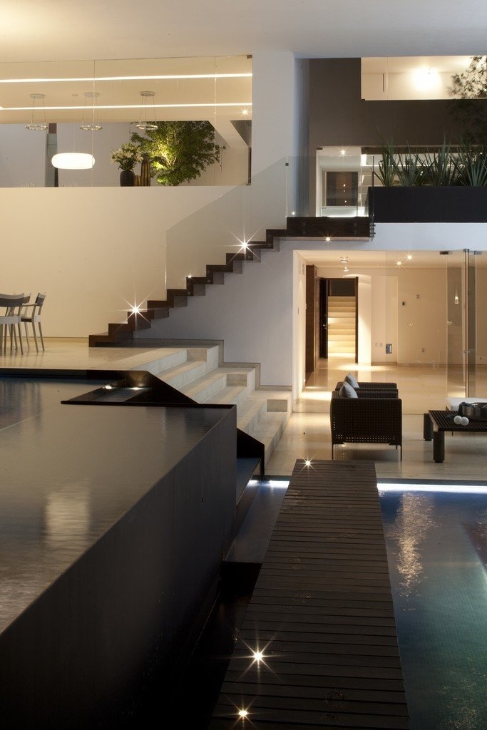 Casa del Agua by Almazan Arquitectos Asociados