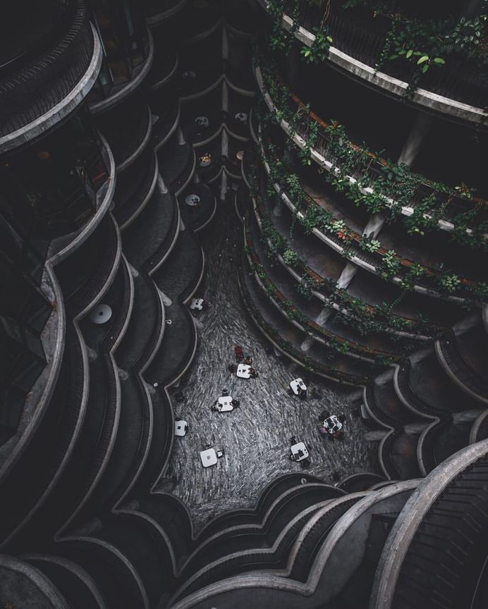 #streetmobs: Stunning Urban Photography by Chris Martin Scholl