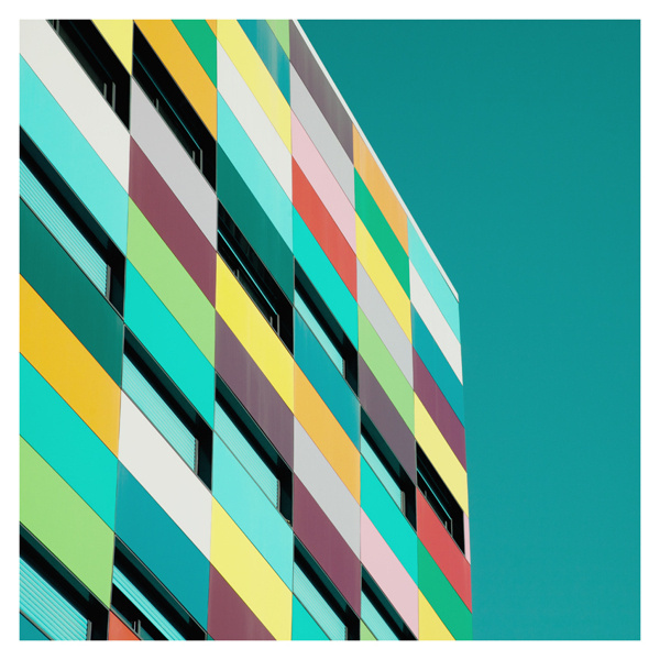 Reflexiones on Behance #building #geometry #color