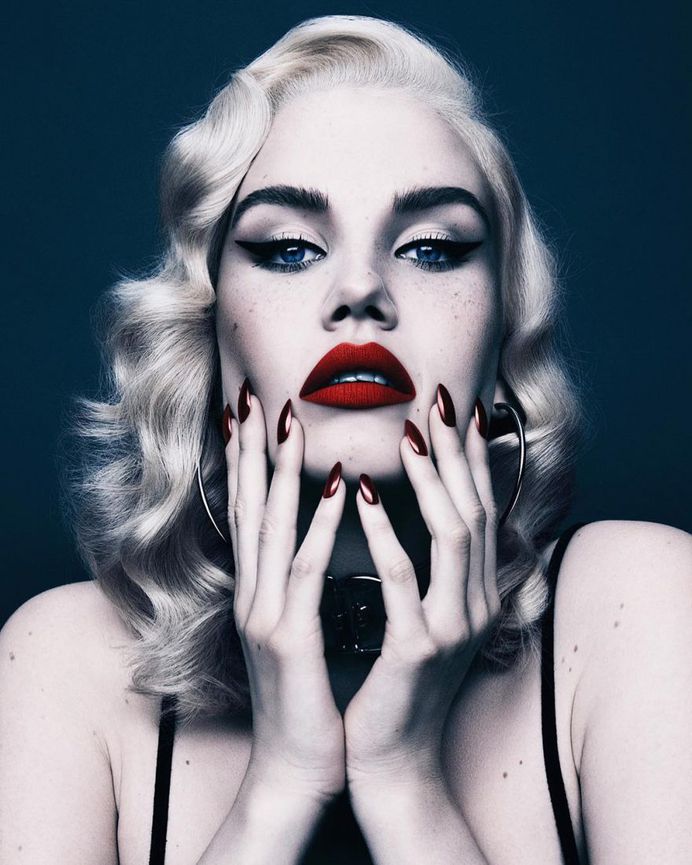 Phenomenal Fashion and Beauty Photography by Desiree Mattsson