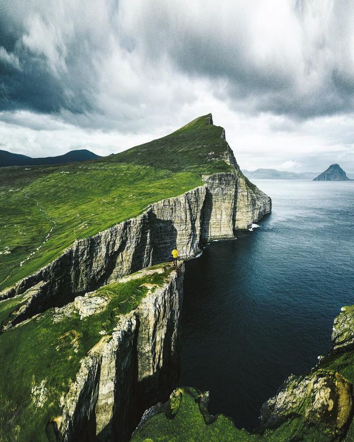#instatravel: Gorgeous Adventure Landscapes by Francesco Salvaggio
