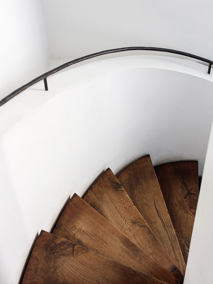 #Spiralstairway with black #metalhandrail and #woodentreads. Restaurant of #AtTheChapel. Photo by #RichStapleton.