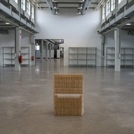 V #furniture