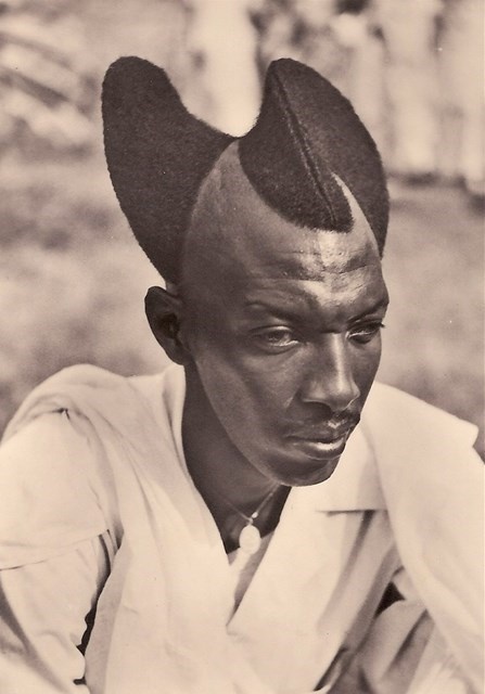 Rwandan man with Amasunzu hairstyle, 1923