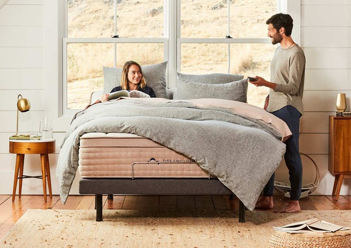 dreamcloud's electrically adjustable base