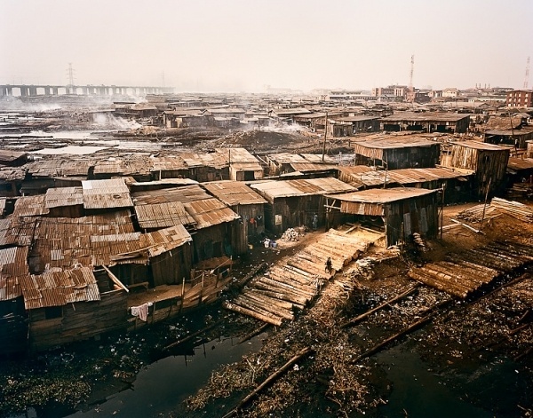 you were engaged in a twisted existential exercise where each moment was the only proof you'd ever have that you hadn't been blown up the moment befor #ghetto #architectre