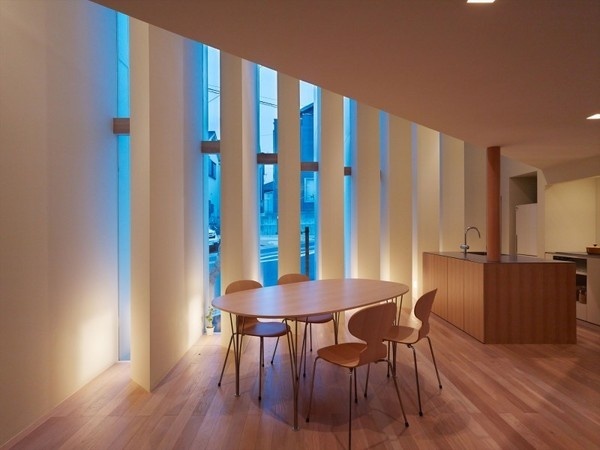 CJWHO ™ (House in Muko by Fujiwarramuro Architects) #design #photography #architecture #japan #kyoto