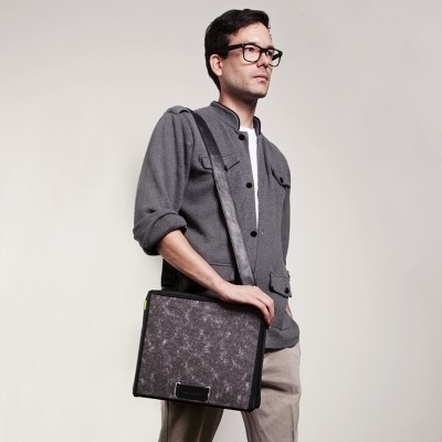 ///ART/ABS #bag #man #photography