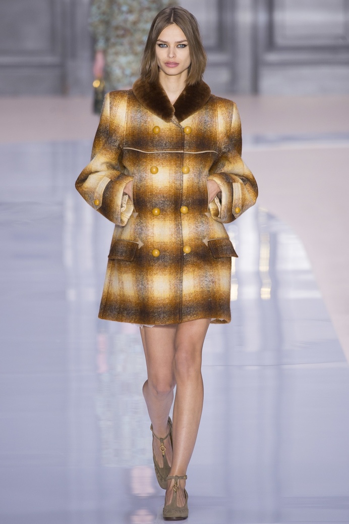 Chloé Fall 2017 Ready-to-Wear Collection Photos - Vogue