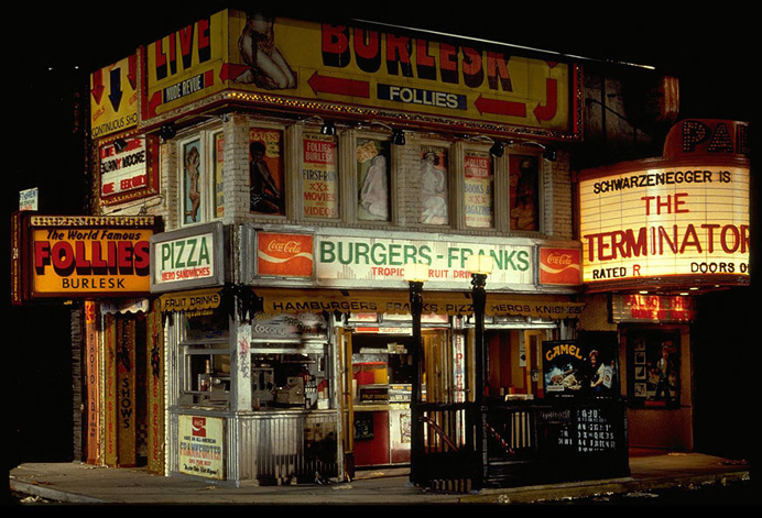 100+ Miniature Movie Sets By Dan Ohlman Show Cinematography Before CGI