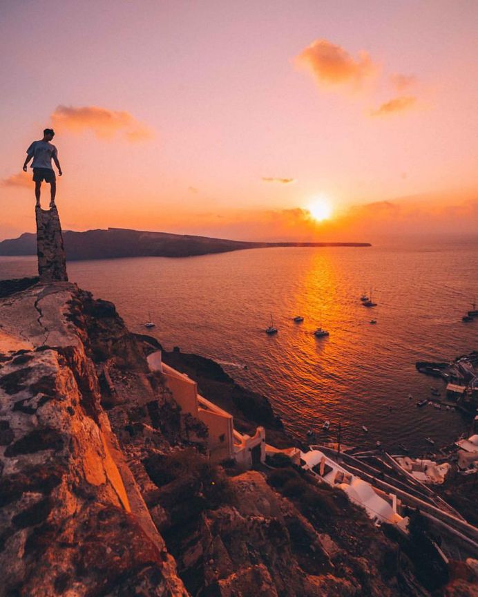 Outstanding Rooftop and Climbing Photography by Harry Gallagher