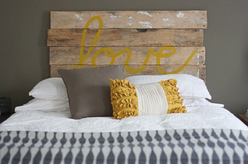 DIY Fence Board HeadboardHouse Tweaking #rustic #board #yellow #wood #wall