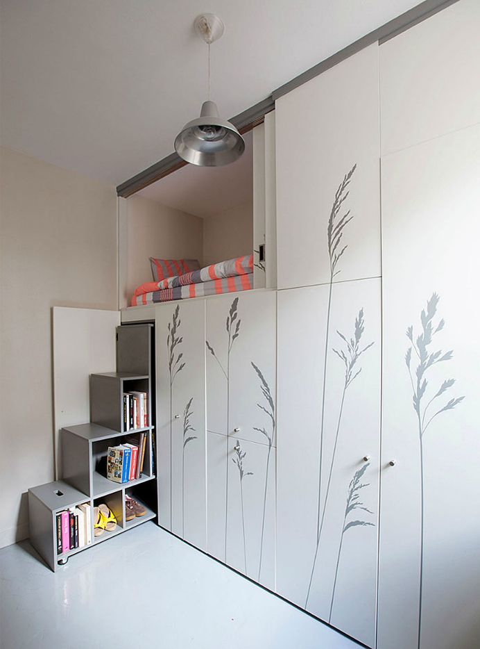 22 Ideas to Hide a Guest Bed - InteriorZine