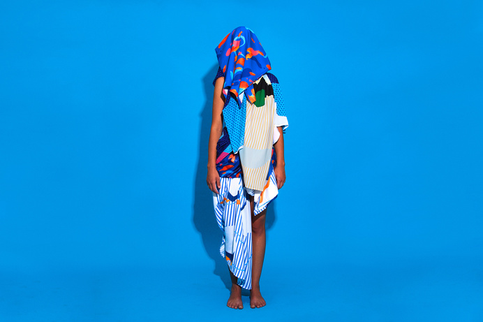 Print All Over Me (PAOM) NYC photography colorful paper design by daniel Forero mindsparkle mag award women fashion style clock color blue p