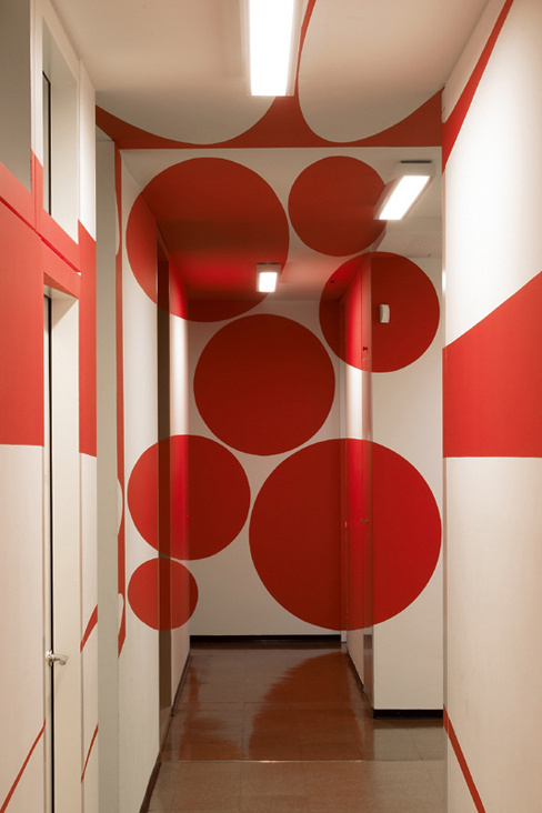 Anamorphose / Felice Varini | AA13 – blog – Inspiration – Design – Architecture – Photographie – Art #gg