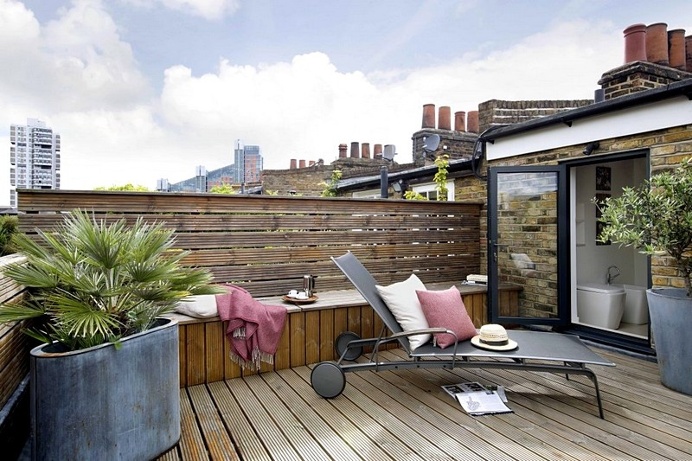 Extrarchitecture Renovates 1840s Brick Cottage in London